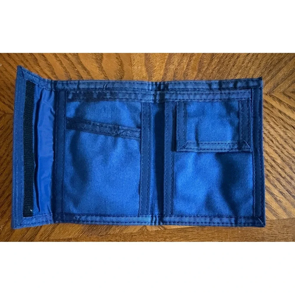 Tobaccania , Merit Cigarettes Bi Fold , Easy Open / Close Wallet , Vintage